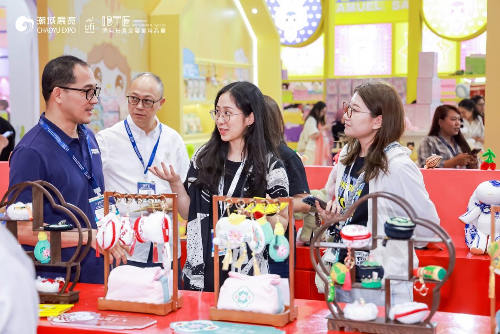 Networking Scene